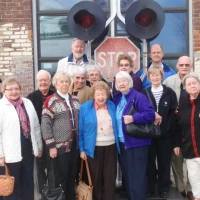 546955_409311175808415_1724810974_n