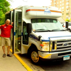 Website-pic-Steve-at-Van