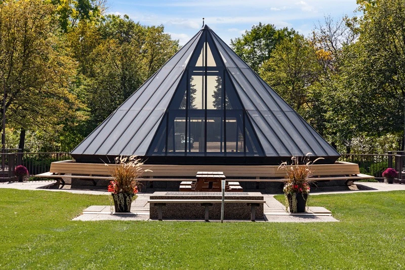 12600-Marion-Ln-W_007